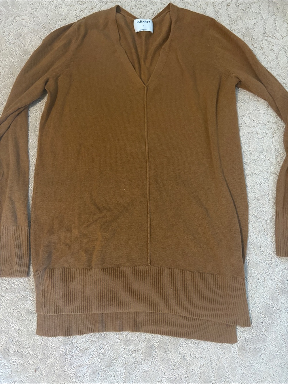 Old Navy Women's V-Neck Sweater in Camel